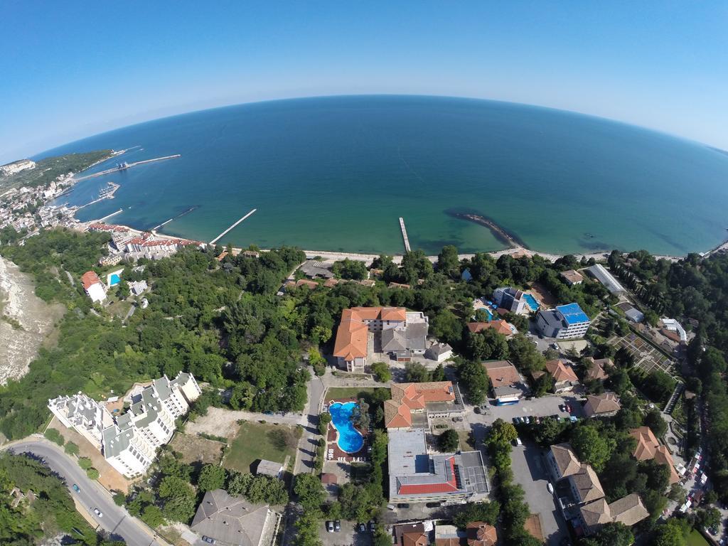 Bisser - Free Parking - Free Pool Access Balçık