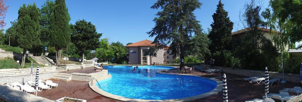 Otel Bisser - Free Parking - Free Pool Access Balçık